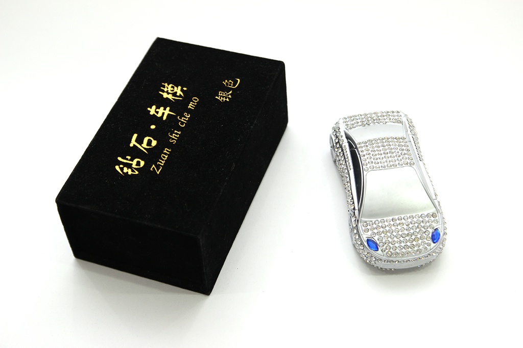Xe hơi đính kim cương ( nước thơm) 小汽車 -  銀 (Bạc)