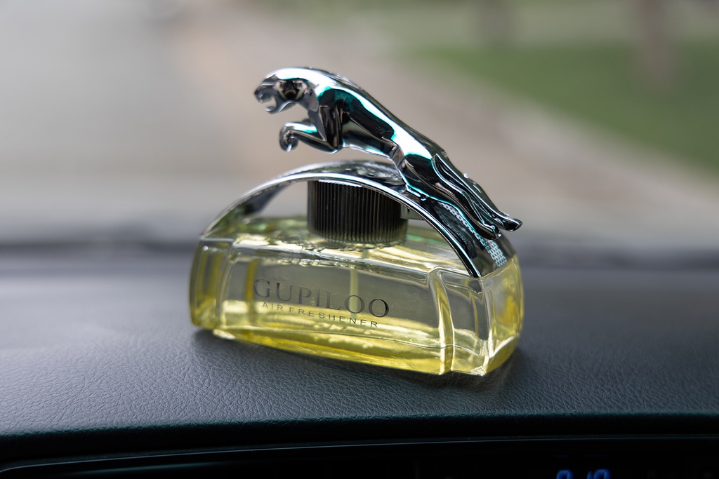 Dầu thơm khử mùi Jaguar (Con Báo) TF-050 80ml (Lemon) vàng lợt